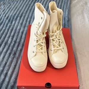Cream High-Top Women's Sneakers